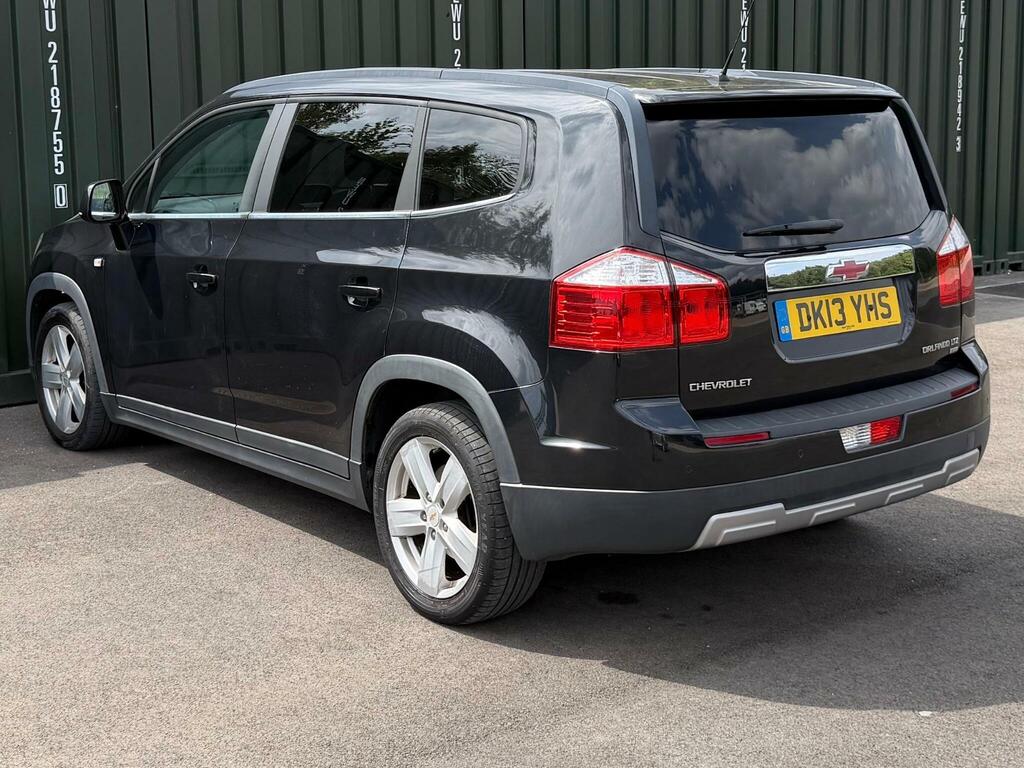 Chevrolet Orlando Ltz Black #4