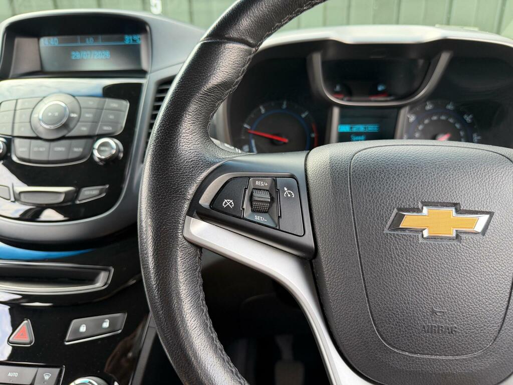 Chevrolet Orlando 2.0 Ls Vcdi 130 Bhp Red #21