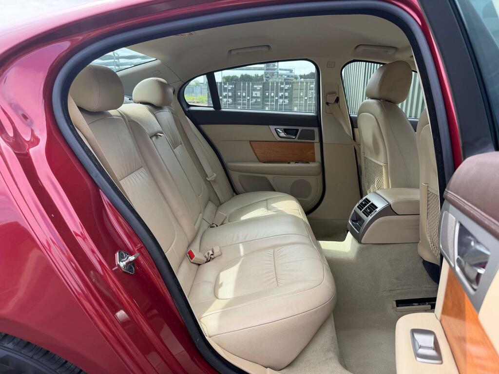 Jaguar XF 2.7D V6 Luxury Euro 4 Grey #9