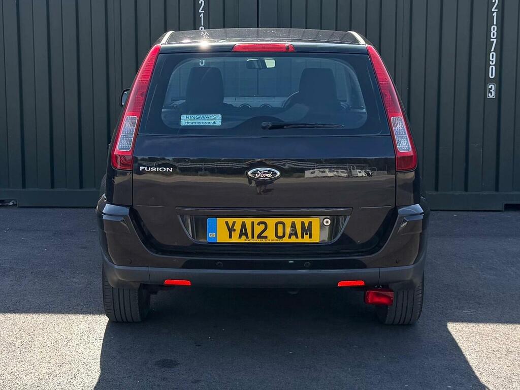 Ford Fusion 1.4 Zetec Black #5