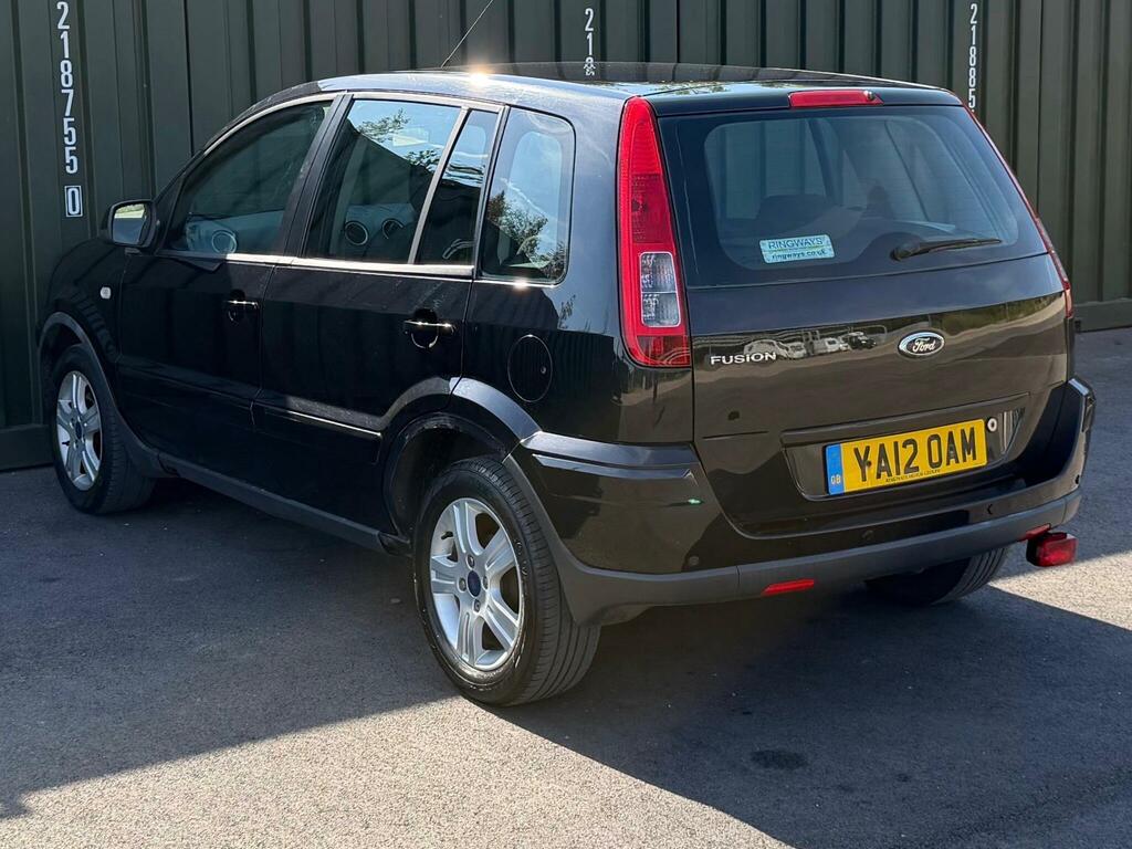 Ford Fusion 1.4 Zetec Black #4