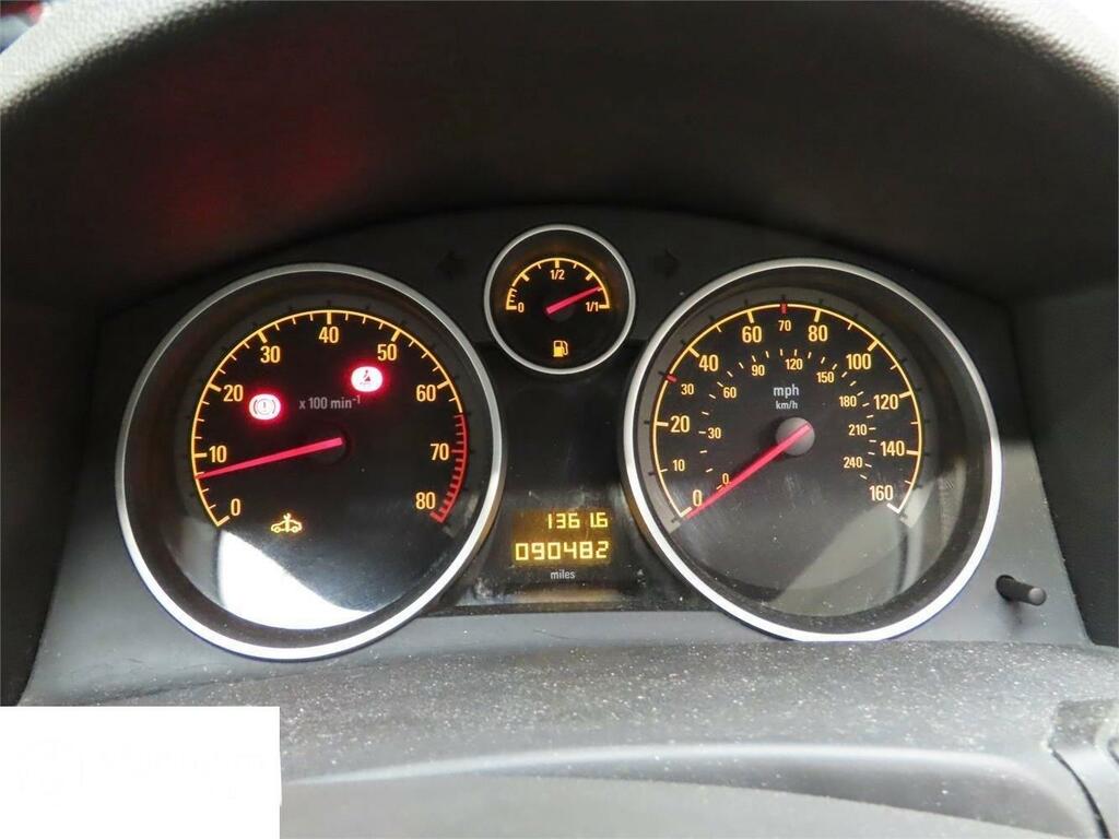 Vauxhall Astra 1.6 Twin Top Sport 114 Bhp Silver #3