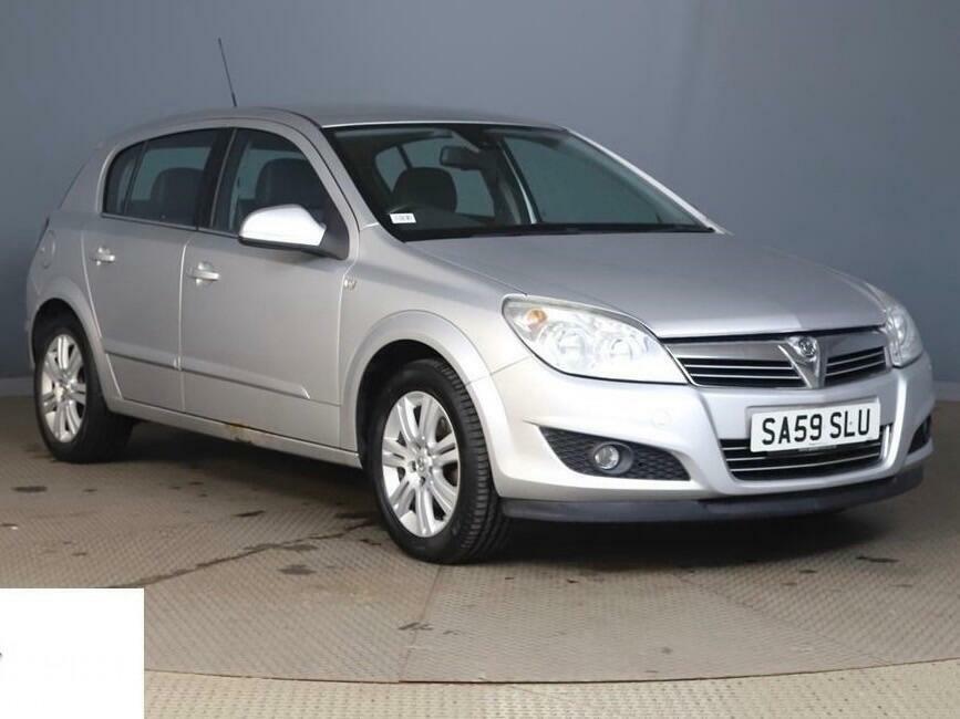 Vauxhall Astra 1.6 Twin Top Sport 114 Bhp Silver #1