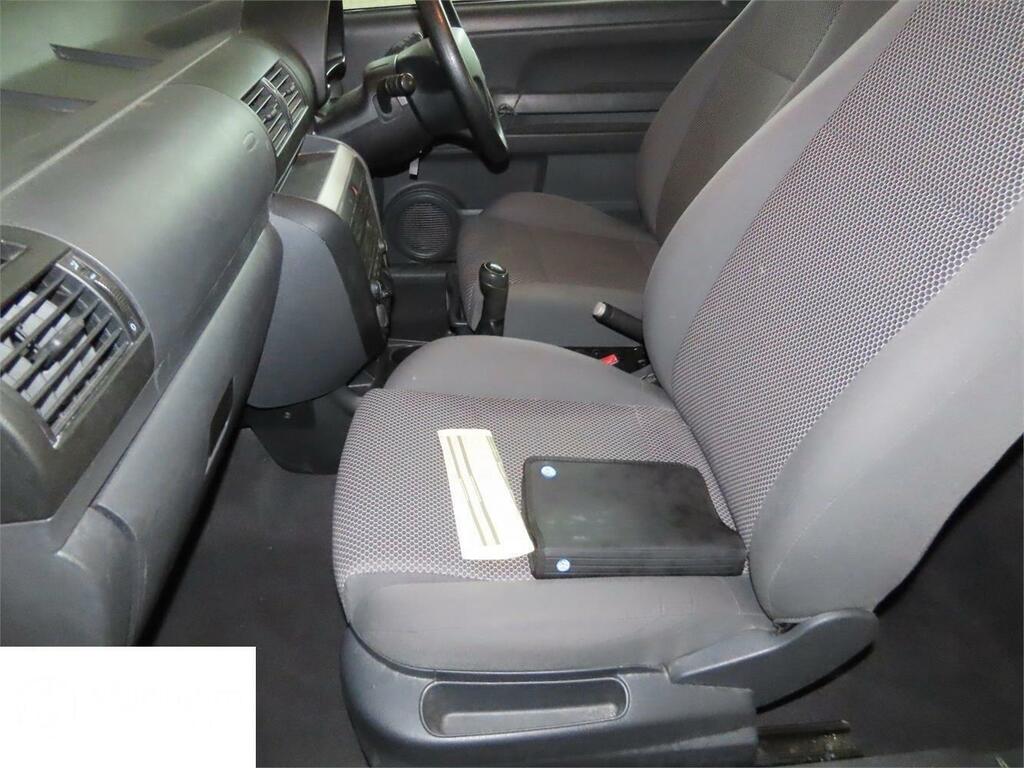 Volkswagen Fox Urban Fox Black #2