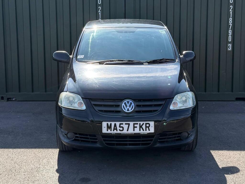 Volkswagen Fox 1.2 6V Urban Fox Euro 4 Black #2