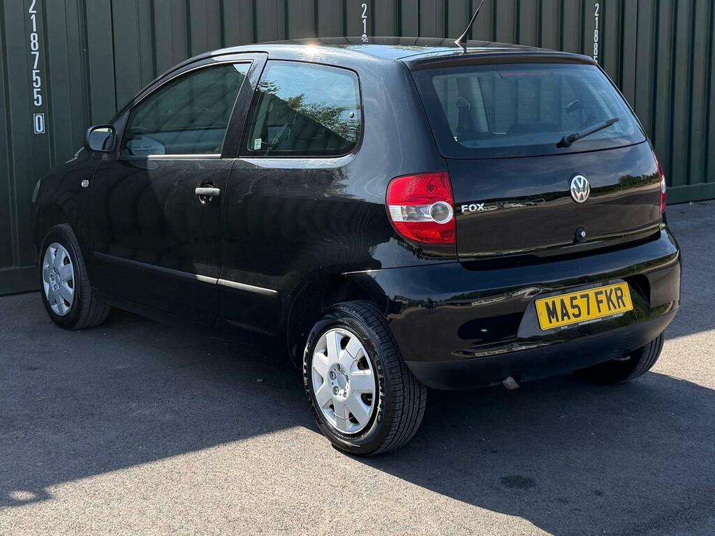 Volkswagen Fox 1.2 6V Urban Fox Euro 4 Black #4
