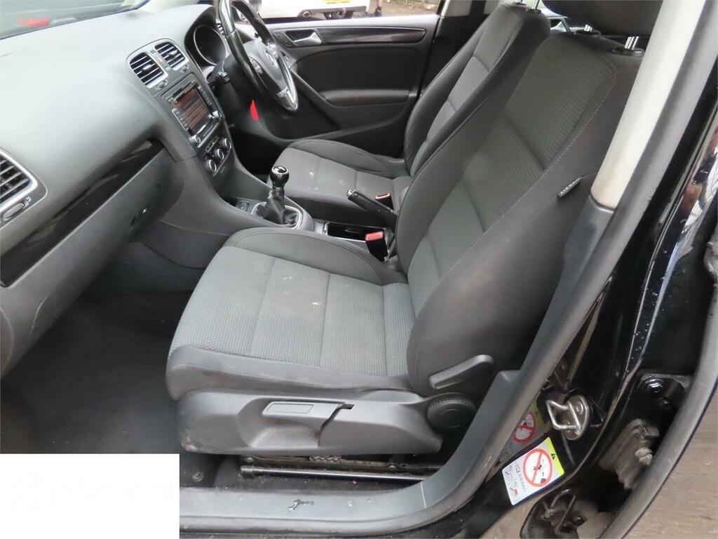 Volkswagen Golf Match Tdi Dsg 5-Door Grey #2