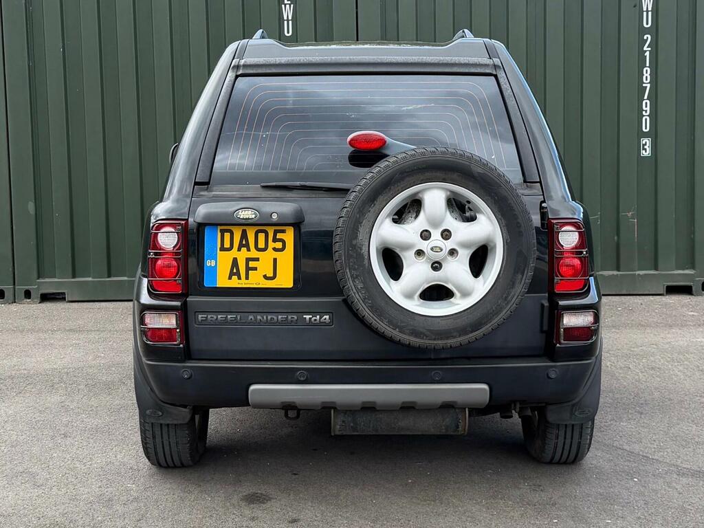 Land Rover Freelander 2.0 Td4 Se Station Wagon Black #5