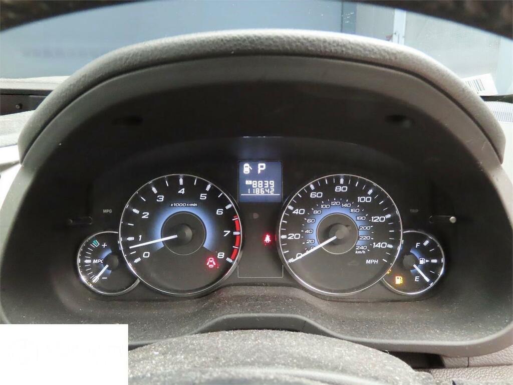 Subaru Legacy Se Grey #3