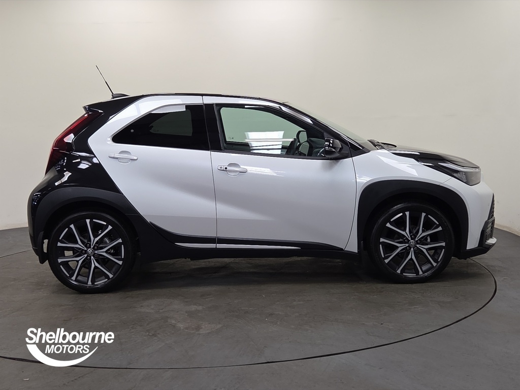 Toyota Aygo X Aygo X Gr Sport VXZ4041 White #3