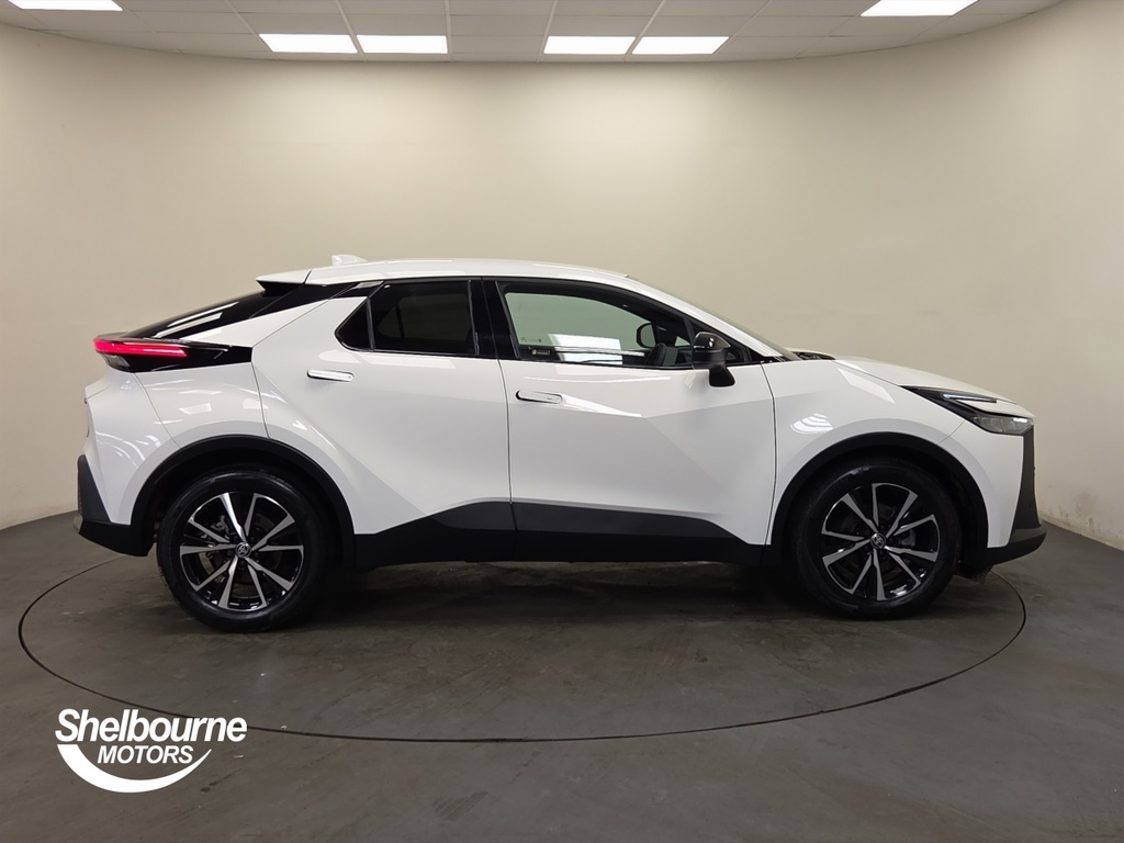 Toyota C-Hr C-hr Design 1.8 Fwd Hybrid FL74PNZ White #3