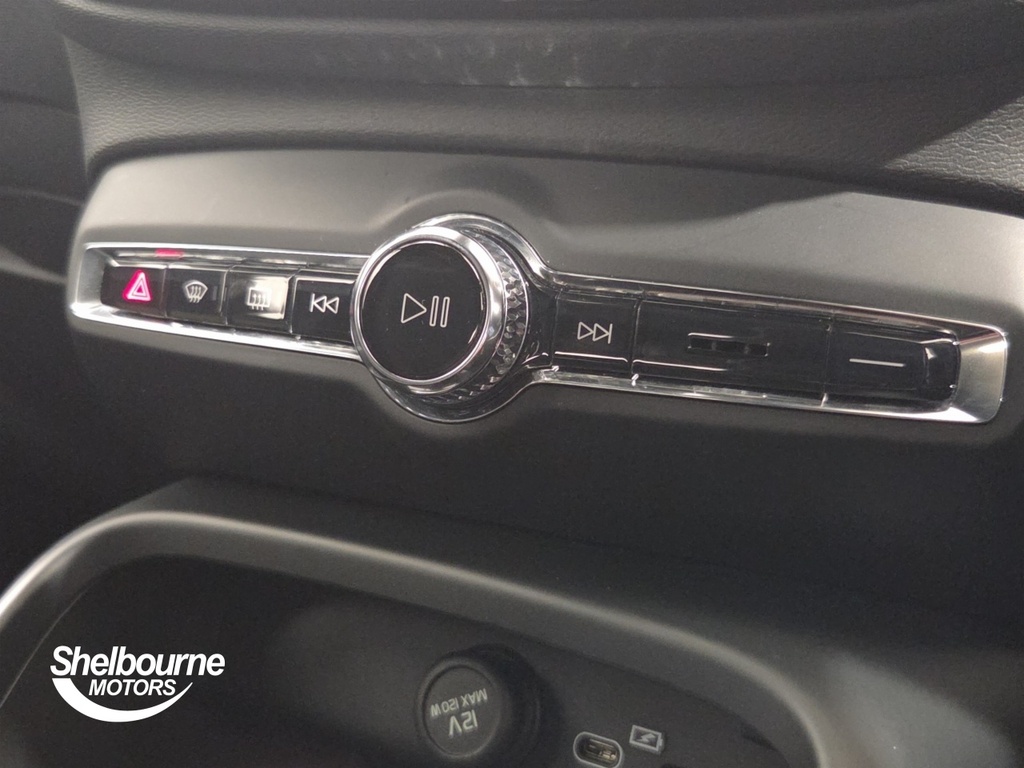Volvo XC40 Xc40 2.0 B3 Mhev Plus Dark Suv Hybrid D TXZ9044 Black #5