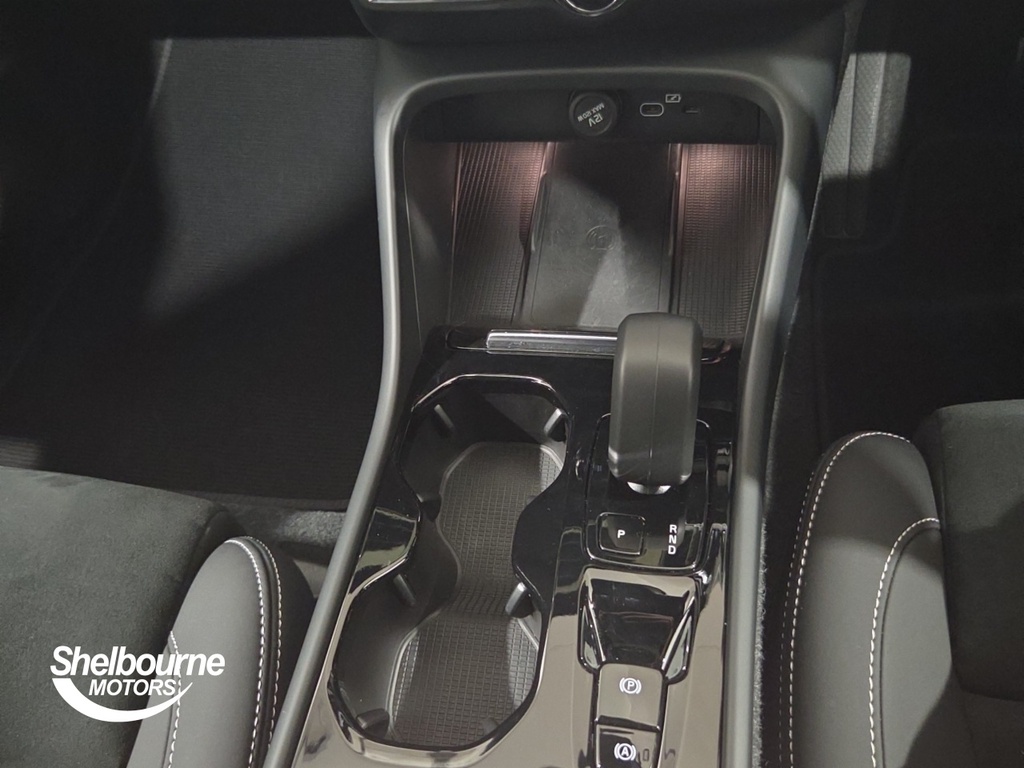 Volvo XC40 Xc40 2.0 B3 Mhev Plus Dark Suv Hybrid D TXZ9044 Black #6