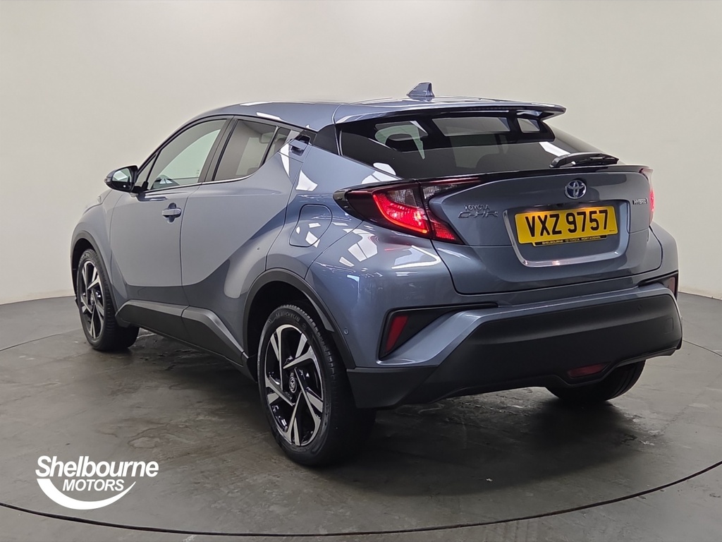 Toyota C-Hr C-hr Design 1.8 Hybrid Grey #2