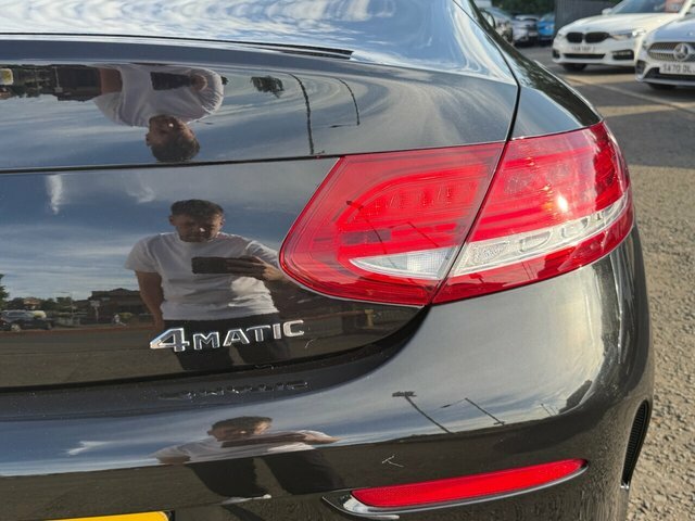 Mercedes-Benz C Class 2.0 C200 Amg Line Premium Coupe G-tro Black #4