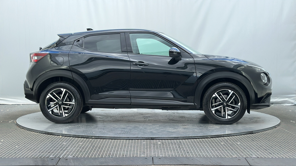 Nissan Juke 1.0 Dig-t N-connecta Suv Dct Euro MJ74OAA Black #5