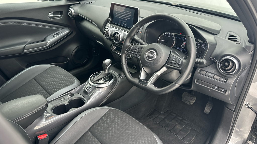 Nissan Juke 1.0 Dig-t N-connecta Suv Dct Euro EY23WVD Grey #2