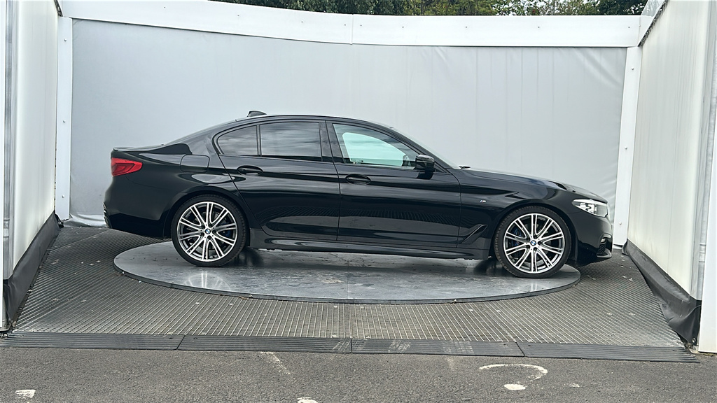 BMW 5 Series 3.0 530D M Sport Saloon Xdrive Eur YC19TLN Black #5
