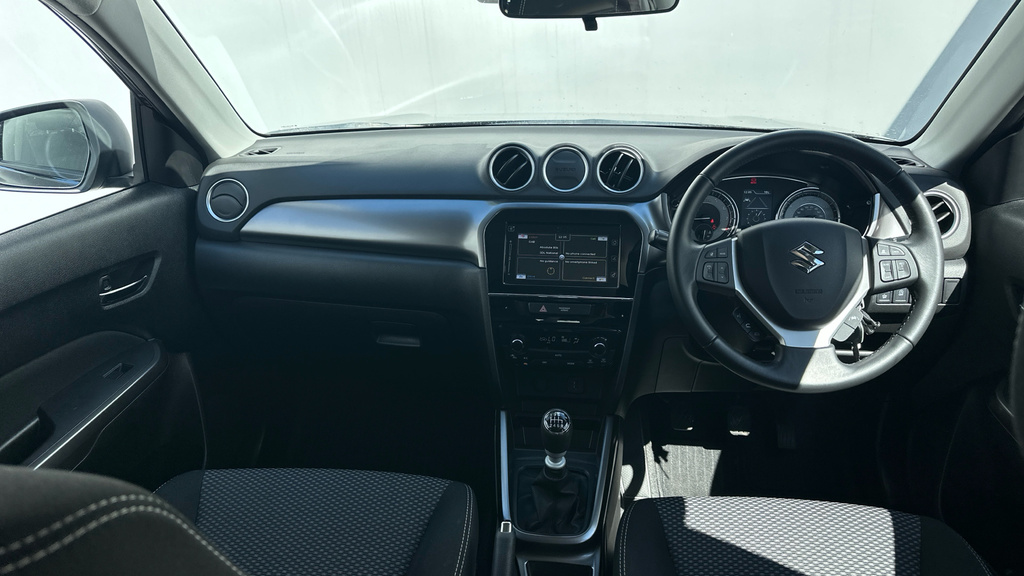 Suzuki Vitara 1.4 Boosterjet Mhev Sz-t Suv Hybrid Man NL24EAW Black #4
