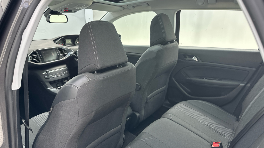 Peugeot 308 SW Puretech Tech Edition Blue #40