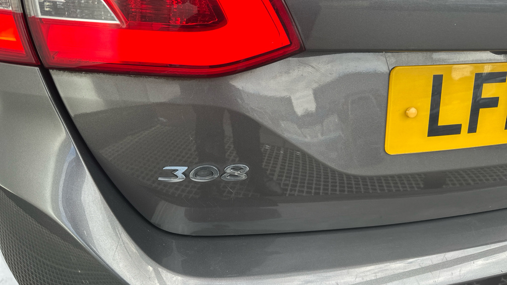 Peugeot 308 SW Puretech Tech Edition Blue #21