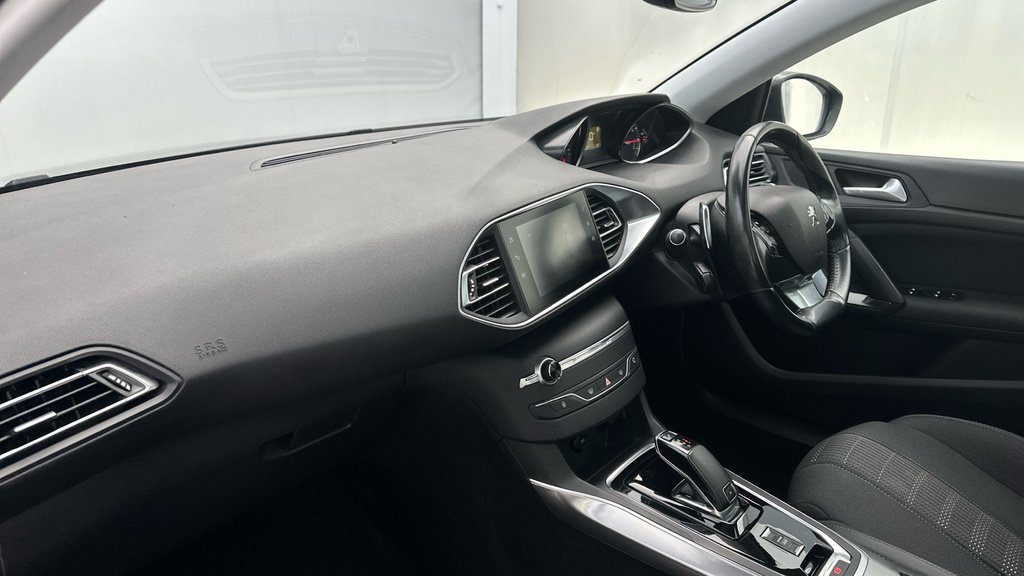 Peugeot 308 SW Puretech Tech Edition Blue #11