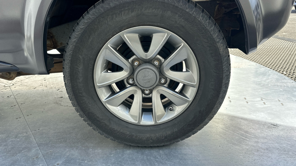 Suzuki Jimny Suv 1.3 Vvt Sz4 201717 Silver #17