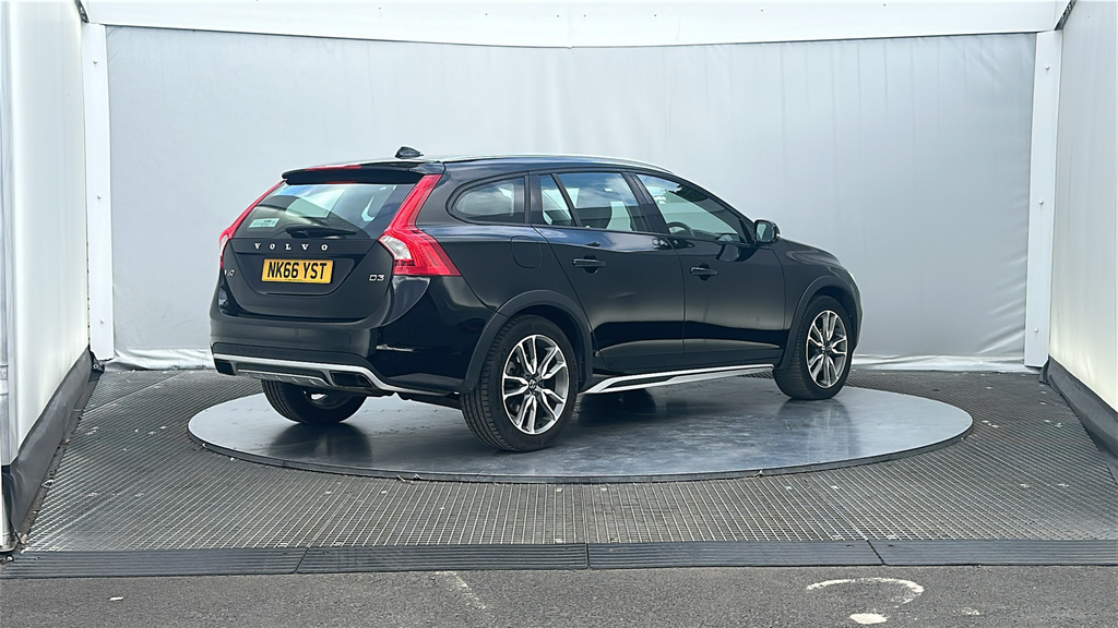 Volvo V60 Cross Country 2.0 D3 Lux Nav Estate Euro 6 S Black #6
