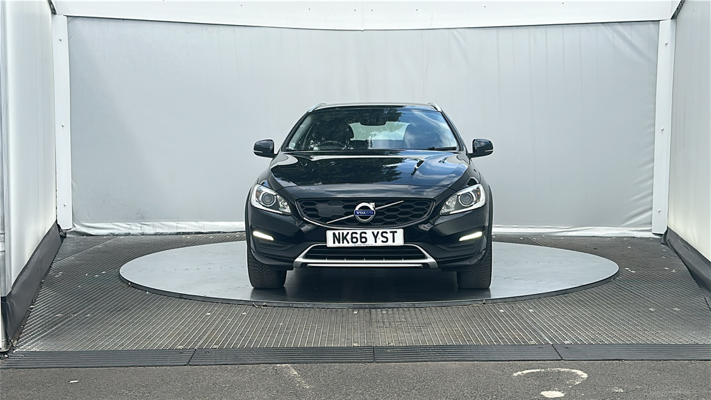 Volvo V60 Cross Country 2.0 D3 Lux Nav Estate Euro 6 S Black #3