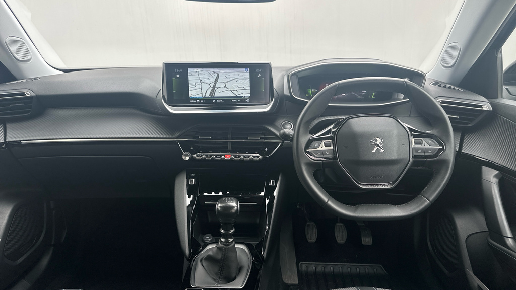 Peugeot 2008 1.2 Puretech Allure Premium Suv Black #4