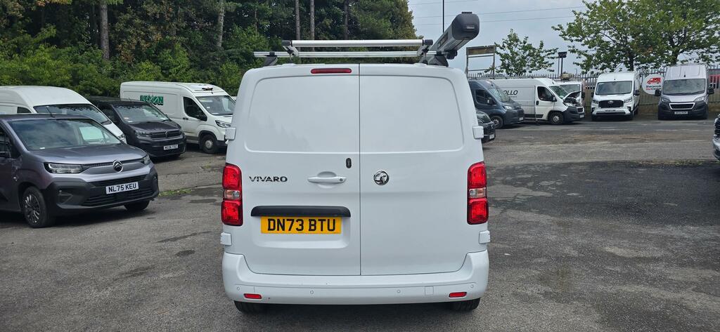 Vauxhall Vivaro 1.5 Turbo D 2700 Pro Panel Van 6Dr L White #6