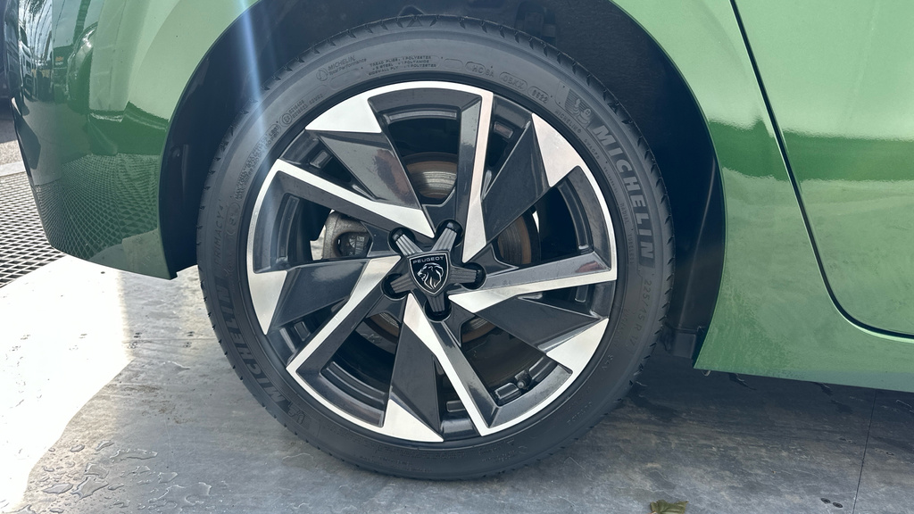 Peugeot 308 1.2 Puretech Gt Eat8 Black #19