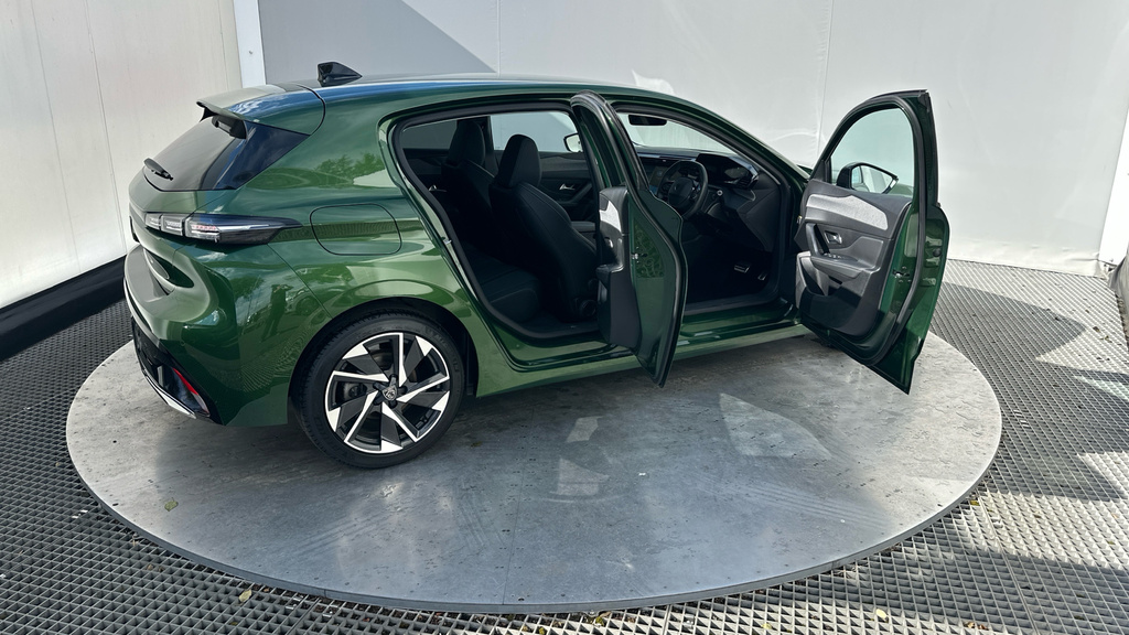 Peugeot 308 1.2 Puretech Gt Eat8 Black #91