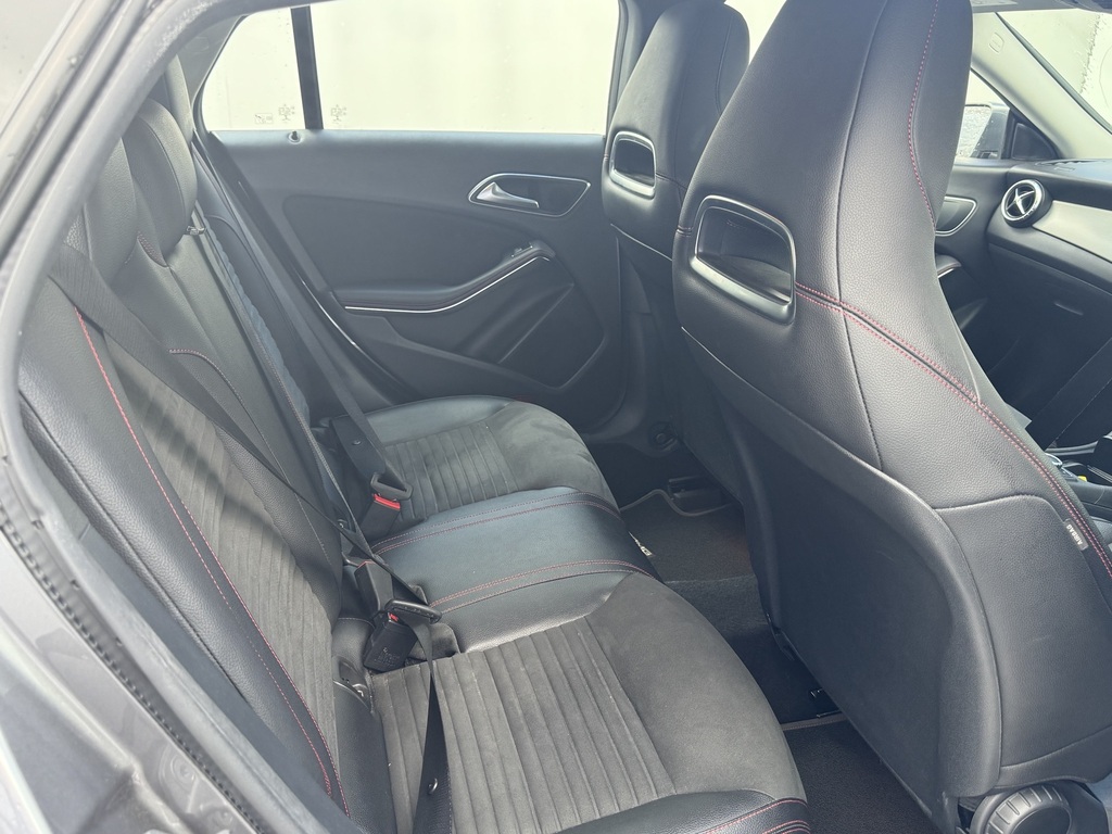 Mercedes-Benz CLA Class 1.6 Cla200 Amg Line Edition Shooting Brake Pet Grey #5