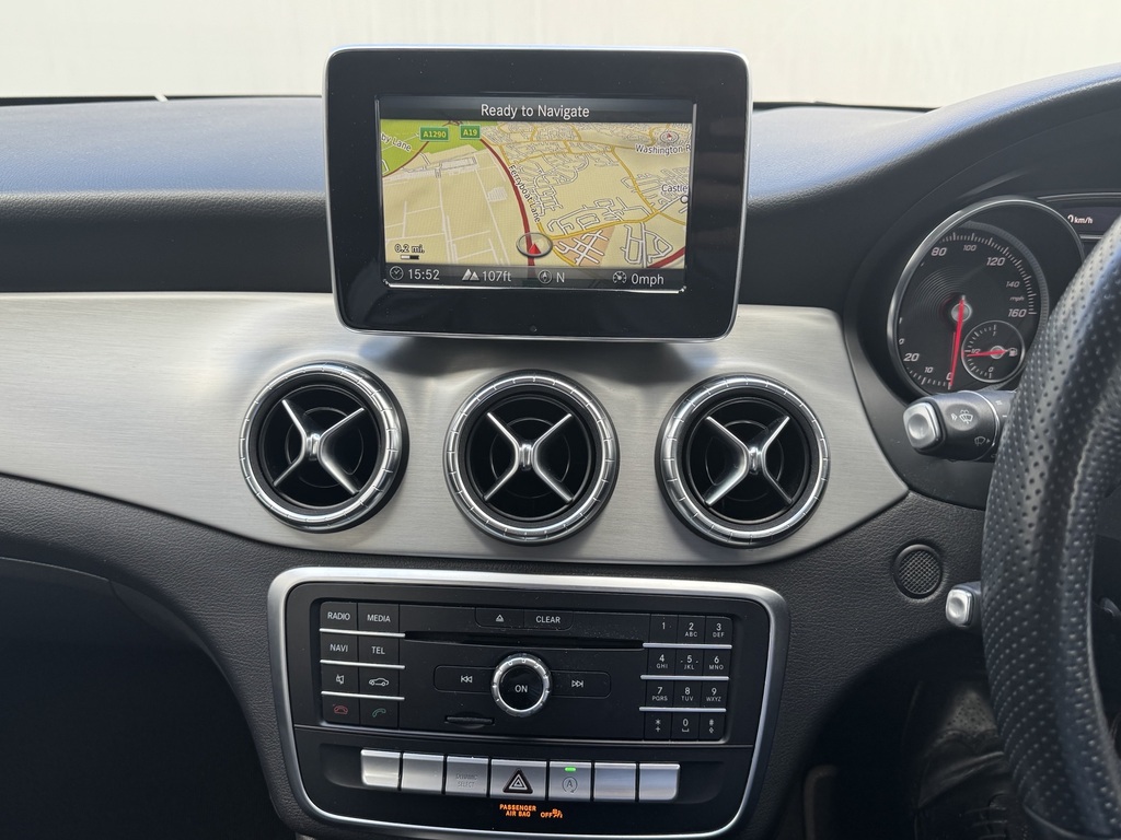 Mercedes-Benz CLA Class 1.6 Cla200 Amg Line Edition Shooting Brake Pet Grey #3