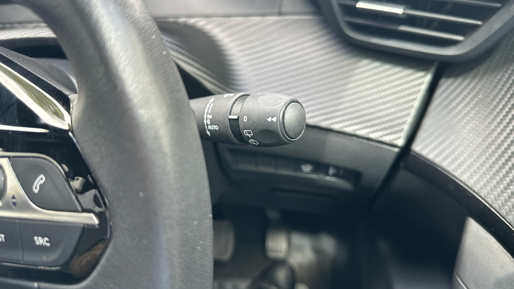 Peugeot e-2008 115Kw Gt 54Kwh Black #52