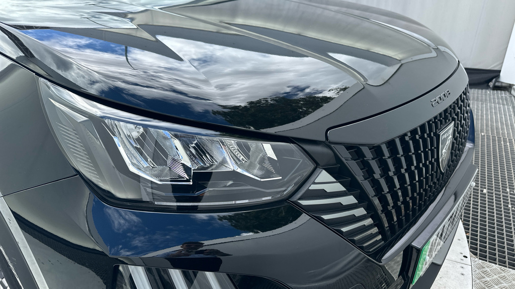 Peugeot e-2008 115Kw Gt 54Kwh Black #20