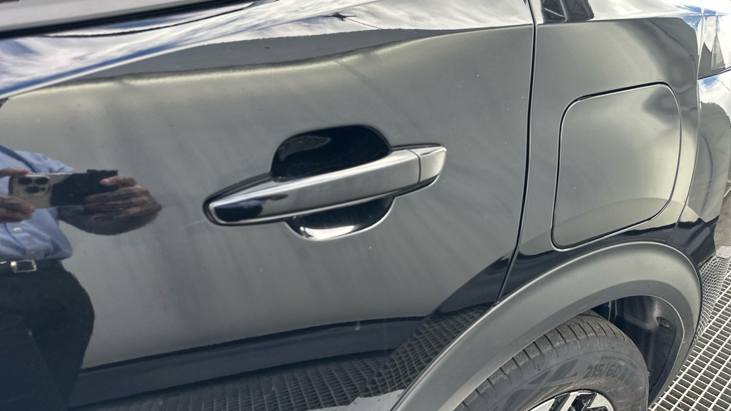 Peugeot e-2008 115Kw Gt 54Kwh Black #36