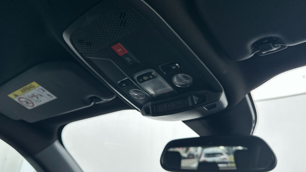 Peugeot e-2008 115Kw Gt 54Kwh Black #65
