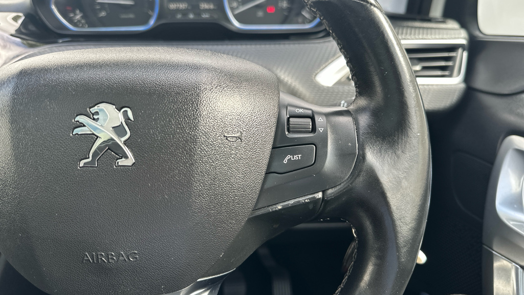 Peugeot 2008 1.2 Puretech Gt Line Eat #46