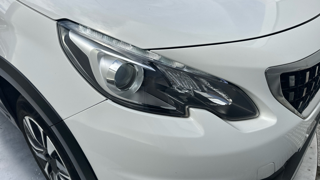 Peugeot 2008 1.2 Puretech Gt Line Eat #29