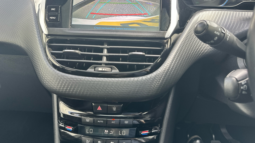 Peugeot 2008 1.2 Puretech Gt Line Eat #58