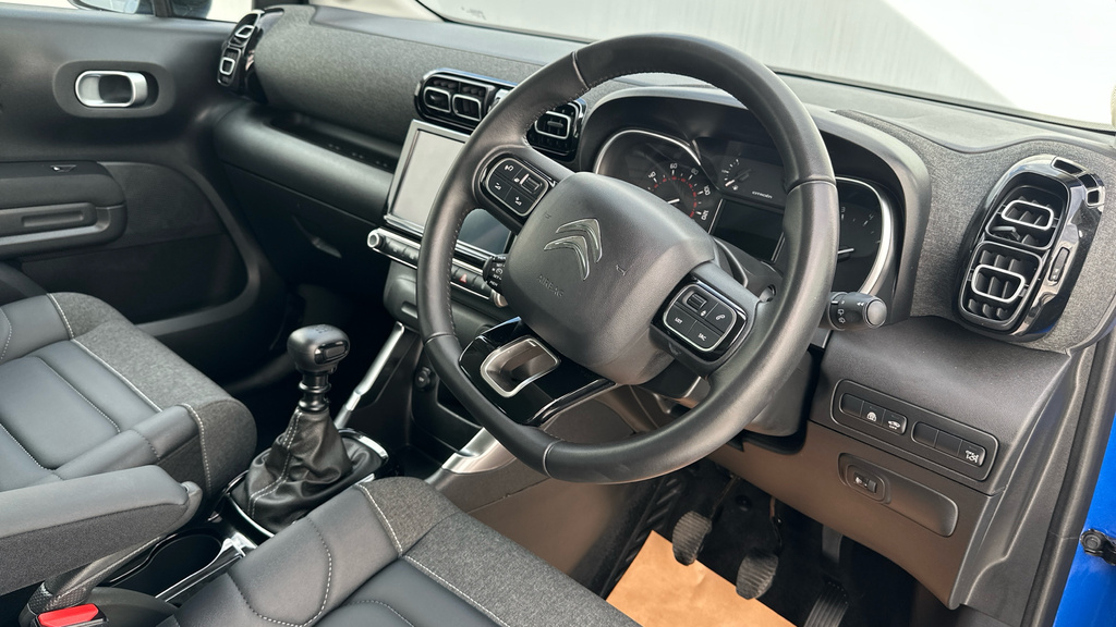 Citroen C3 Aircross 1.5 Bluehdi Shine Plus Suv Euro Blue #2