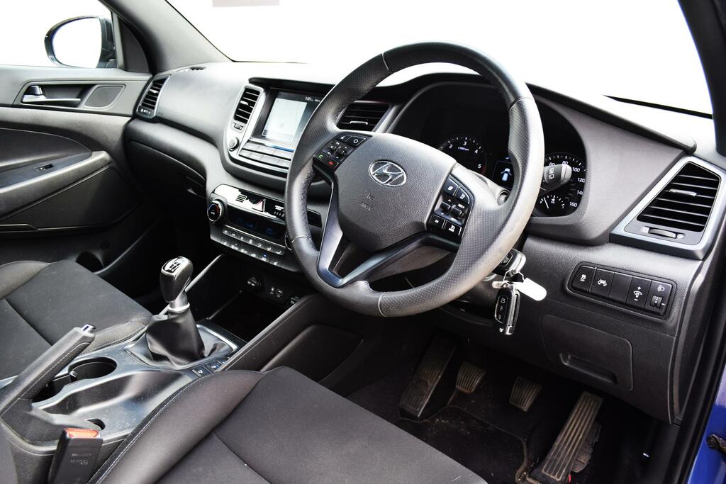Hyundai Tucson 1.7 Crdi Blue Drive Go Se Suv E Blue #2