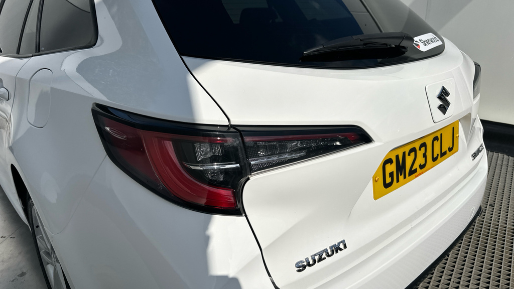 Suzuki Swace Swace 1.8H Motion Cvt Euro 6 Ss 5Dr2373 Suzuki White #21