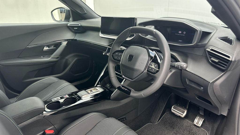 Peugeot e-2008 54Kwh Gt Suv 7Kw Charger 156 Grey #2