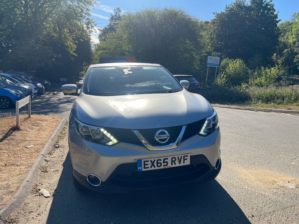 Nissan Qashqai 1.2 Dig-t N-tec Suv 2Wd Euro 6 EX65RVF Silver #2