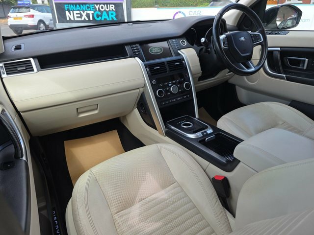 Land Rover Discovery Sport Td4 Hse Luxury Suv PN16YZM White #6