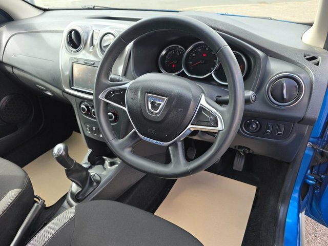 Dacia Sandero Stepway 0.9 Comfort Tce Turbo - 2019 19 Blue #15