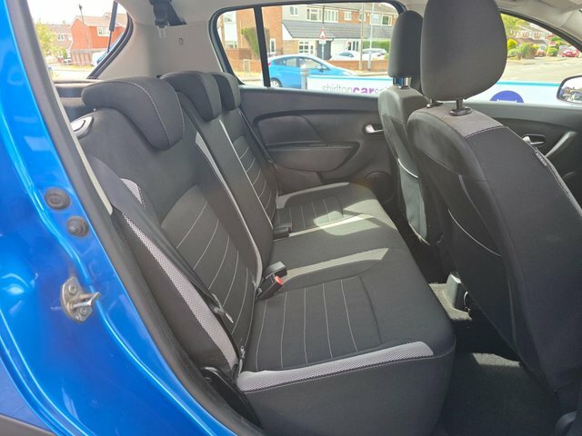 Dacia Sandero Stepway 0.9 Comfort Tce Turbo - 2019 19 Blue #13